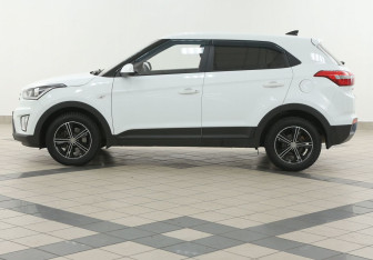 Подержанный автомобиль Hyundai Creta 2019 года (7 фото)