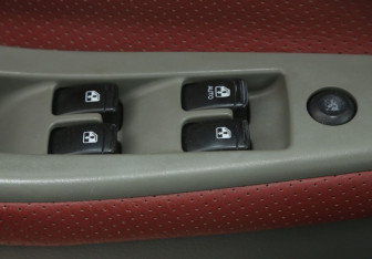 Подержанный автомобиль Chevrolet Lacetti Hatchback 2008 года (17 фото)