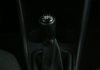 Подержанный автомобиль Volkswagen Polo Sedan 2013 года (15 фото)