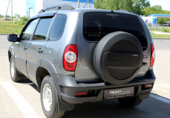 Подержанный автомобиль Chevrolet Niva 2013 года (4 фото)