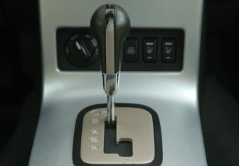 Подержанный автомобиль Nissan Pathfinder 2008 года (15 фото)