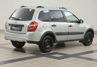 Подержанный автомобиль LADA (ВАЗ) Kalina Wagon 2016 года (4 фото)