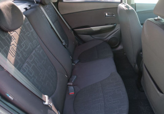 Подержанный автомобиль Kia Rio Sedan 2014 года (11 фото)