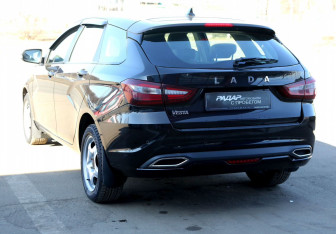 Подержанный автомобиль LADA (ВАЗ) Vesta Wagon 2024 года (4 фото)