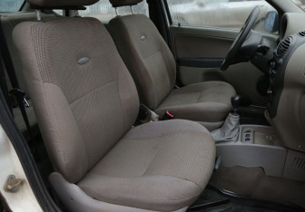 Подержанный автомобиль LADA (ВАЗ) Kalina Sedan 2009 года (10 фото)