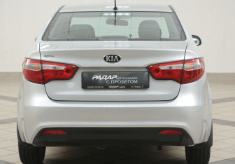 Подержанный автомобиль Kia Rio Sedan 2014 года (3 фото)