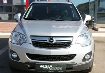 Подержанный автомобиль Opel Antara 2014 года (2 фото)