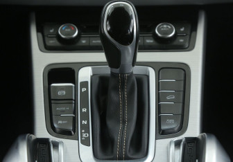 Подержанный автомобиль Geely Atlas 2018 года (14 фото)