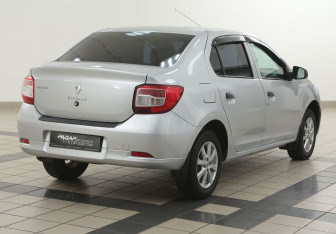 Подержанный автомобиль Renault Logan Sedan 2014 года (4 фото)