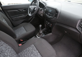 Подержанный автомобиль LADA (ВАЗ) XRAY 2018 года (9 фото)