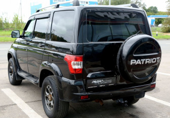 Подержанный автомобиль УАЗ Patriot 2016 года (4 фото)