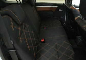 Подержанный автомобиль LADA (ВАЗ) Largus Wagon 2016 года (11 фото)