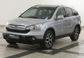 Подержанный автомобиль Honda CR-V 2007 года (8 фото)