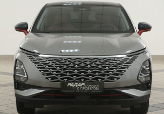 Подержанный автомобиль Omoda C5 2023 года (6 фото)