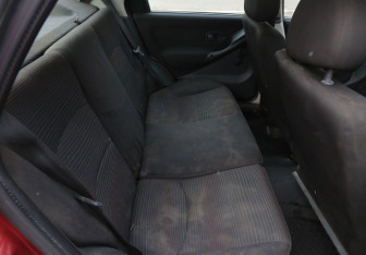 Подержанный автомобиль Fiat Albea 2008 года (11 фото)