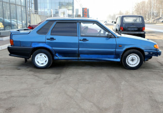 Подержанный автомобиль LADA (ВАЗ) 2115 2004 года (7 фото)