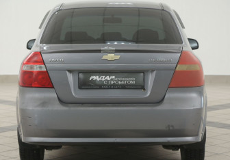 Подержанный автомобиль Chevrolet Aveo Sedan 2008 года (3 фото)