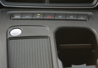 Подержанный автомобиль Haval F7 2024 года (16 фото)