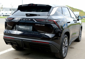 Подержанный автомобиль Jetour Dashing 2023 года (6 фото)