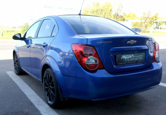 Подержанный автомобиль Chevrolet Aveo Sedan 2012 года (4 фото)