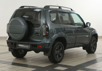 Подержанный автомобиль Chevrolet Niva 2018 года (4 фото)