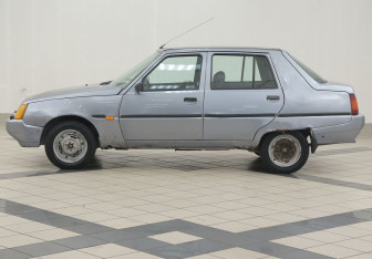 Подержанный автомобиль ЗАЗ 1103 «Славута» 2006 года (7 фото)