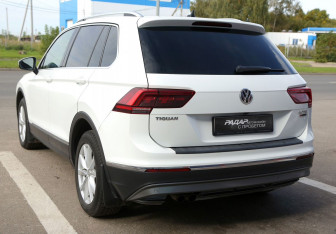 Подержанный автомобиль Volkswagen Tiguan 2017 года (4 фото)