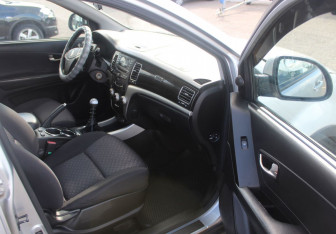 Подержанный автомобиль SsangYong Actyon 2012 года (9 фото)