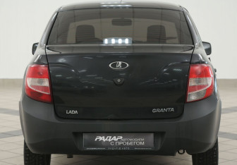 Подержанный автомобиль LADA (ВАЗ) Granta Sedan 2012 года (3 фото)