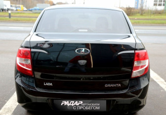 Подержанный автомобиль LADA (ВАЗ) Granta Sedan 2014 года (5 фото)