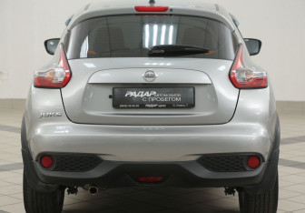 Подержанный автомобиль Nissan Juke 2018 года (3 фото)