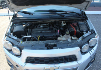Подержанный автомобиль Chevrolet Aveo Sedan 2012 года (20 фото)