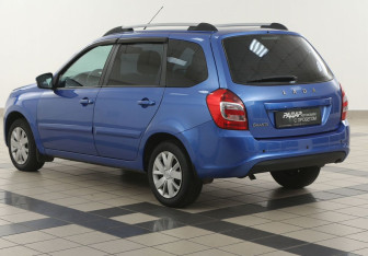 Подержанный автомобиль LADA (ВАЗ) Granta Wagon 2020 года (2 фото)