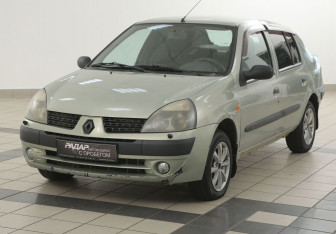 Подержанный автомобиль Renault Symbol 2004 года (8 фото)