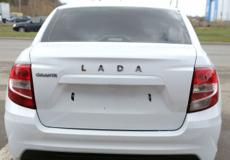 Подержанный автомобиль LADA (ВАЗ) Granta Sedan 2022 года (5 фото)