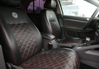 Подержанный автомобиль Volkswagen Jetta Sedan 2008 года (10 фото)