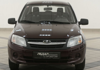 Подержанный автомобиль LADA (ВАЗ) Granta Sedan 2012 года (6 фото)