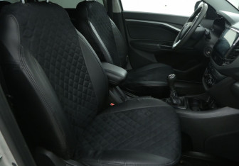 Подержанный автомобиль LADA (ВАЗ) Vesta Wagon 2019 года (10 фото)