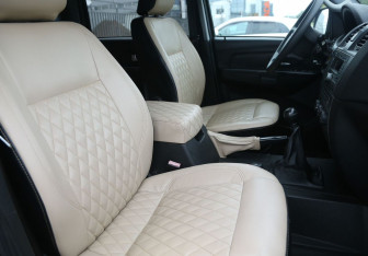 Подержанный автомобиль УАЗ Patriot 2016 года (10 фото)