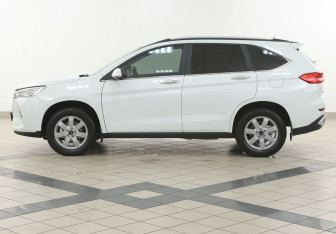 Подержанный автомобиль Haval M6 2023 года (7 фото)