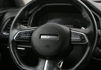Подержанный автомобиль Haval F7x 2019 года (16 фото)
