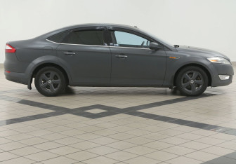 Подержанный автомобиль Ford Mondeo Sedan 2008 года (5 фото)