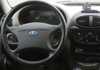 Подержанный автомобиль LADA (ВАЗ) Kalina Sedan 2007 года (14 фото)