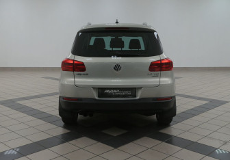 Подержанный автомобиль Volkswagen Tiguan 2013 года (5 фото)