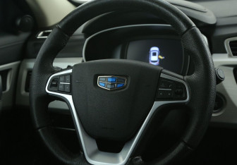 Подержанный автомобиль Geely Atlas 2019 года (18 фото)