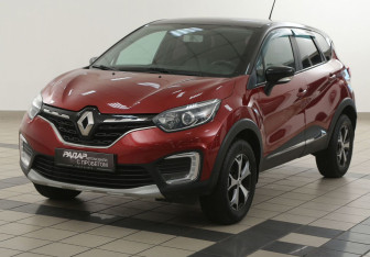 Подержанный автомобиль Renault Kaptur 2020 года (8 фото)
