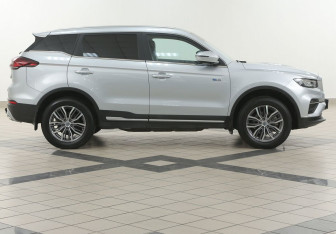 Подержанный автомобиль Geely Atlas Pro 2023 года (5 фото)