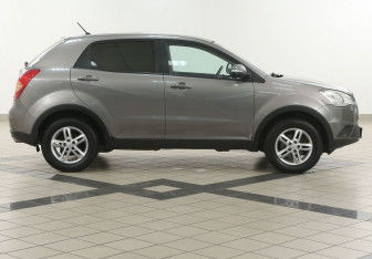Подержанный автомобиль SsangYong Actyon 2012 года (5 фото)