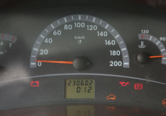 Подержанный автомобиль LADA (ВАЗ) Kalina Sedan 2007 года (17 фото)