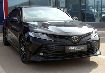 Подержанный автомобиль Toyota Camry Sedan 2018 года (1 фото)